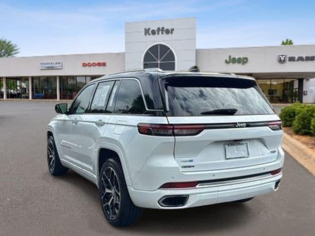 2023 Jeep Grand Cherokee Summit Reserve