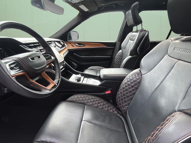 2023 Jeep Grand Cherokee Summit Reserve