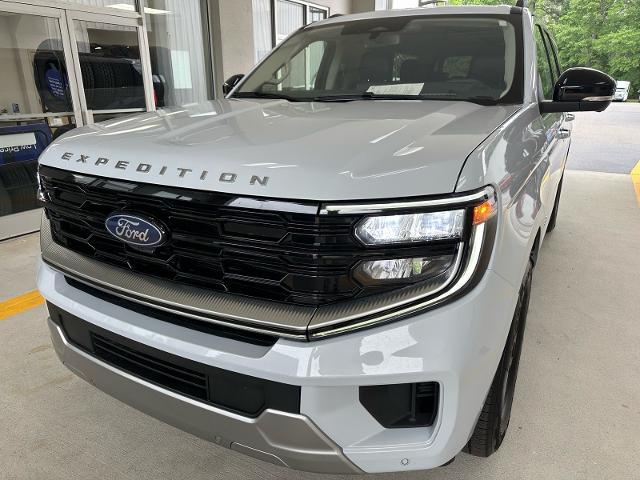 2025 Ford Expedition Platinum MAX