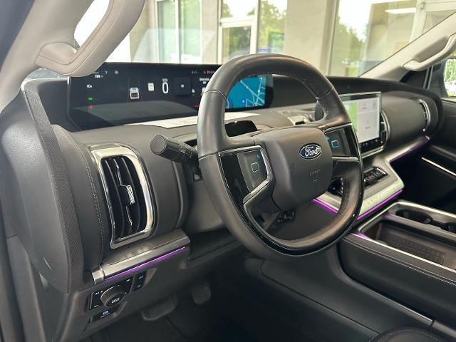 2025 Ford Expedition Platinum MAX