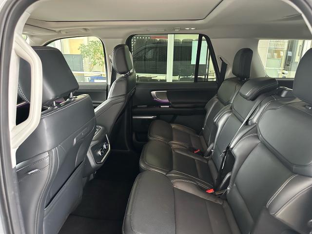 2025 Ford Expedition Platinum MAX