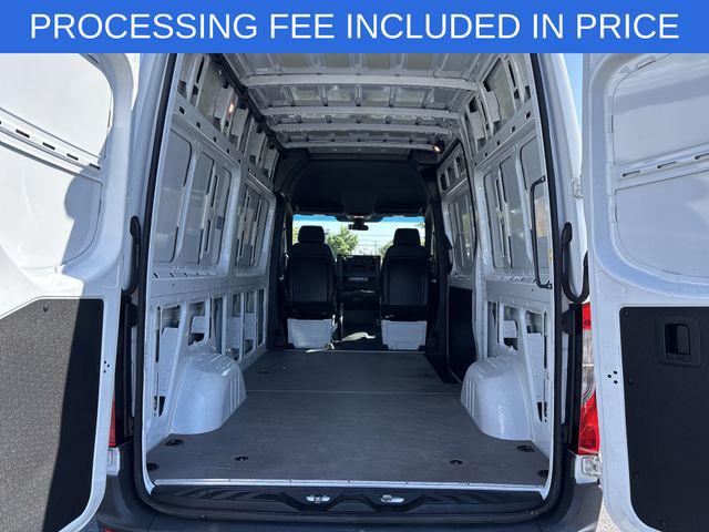 2025 Mercedes-Benz Sprinter 2500 Standard Roof 4-Cyl Diesel