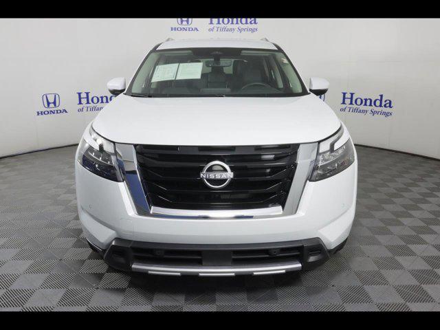 2025 Nissan Pathfinder SL 4WD