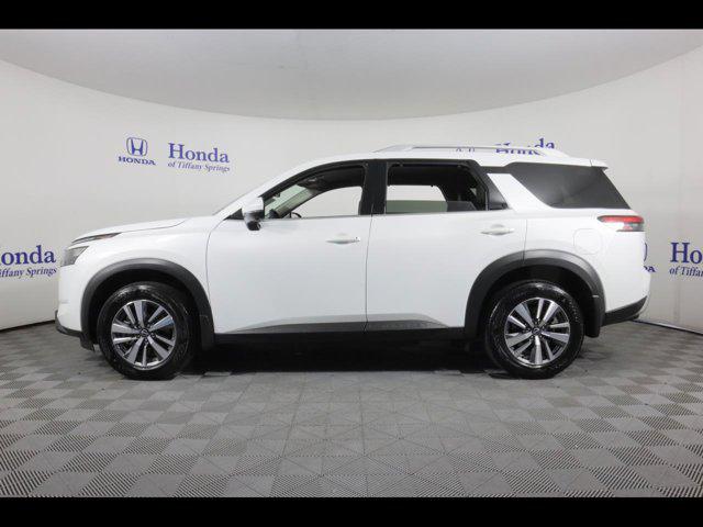 2025 Nissan Pathfinder SL 4WD