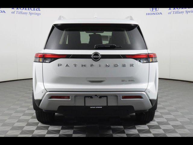 2025 Nissan Pathfinder SL 4WD