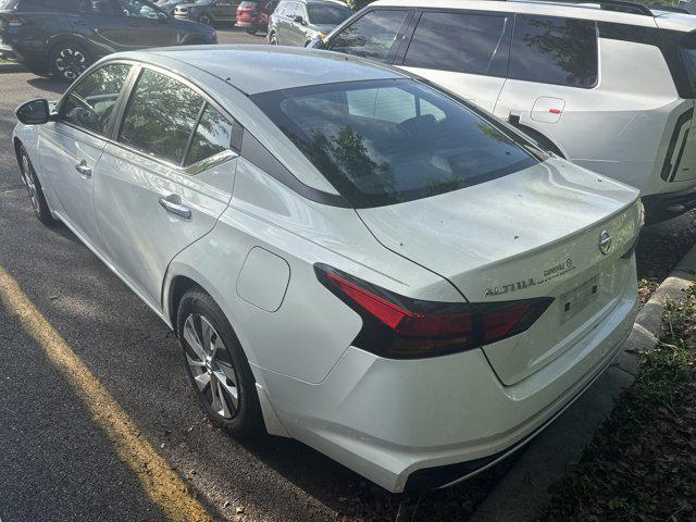 2022 Nissan Altima S FWD
