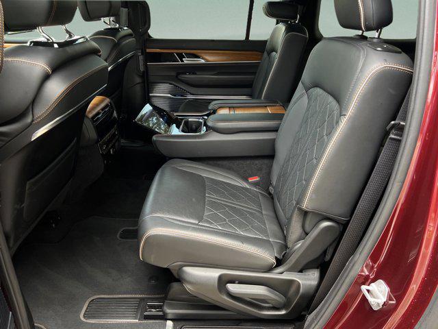 2024 Jeep Grand Wagoneer L Series III 4x4