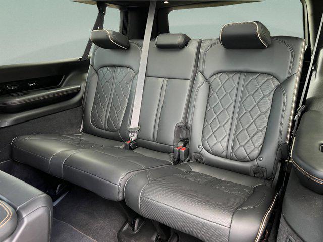 2024 Jeep Grand Wagoneer L Series III 4x4