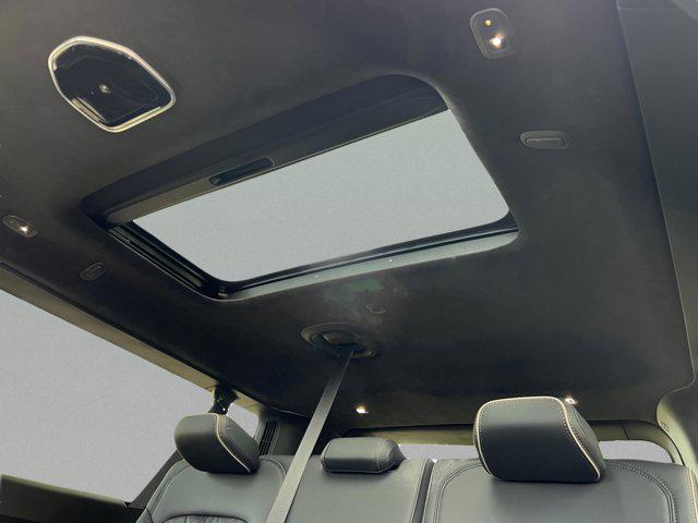 2024 Jeep Grand Wagoneer L Series III 4x4