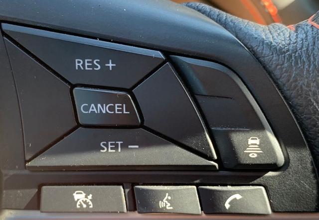 2024 Nissan Kicks SR Xtronic CVT