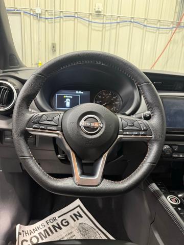 2024 Nissan Kicks SR Xtronic CVT