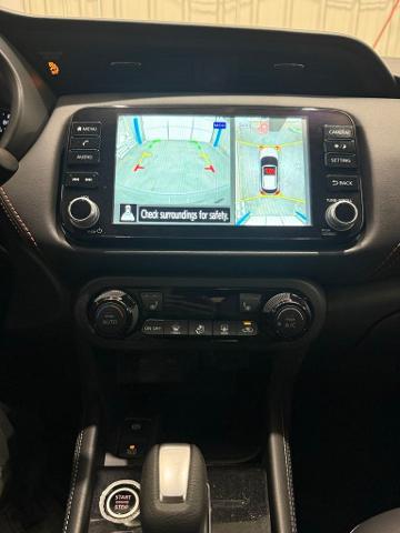 2024 Nissan Kicks SR Xtronic CVT