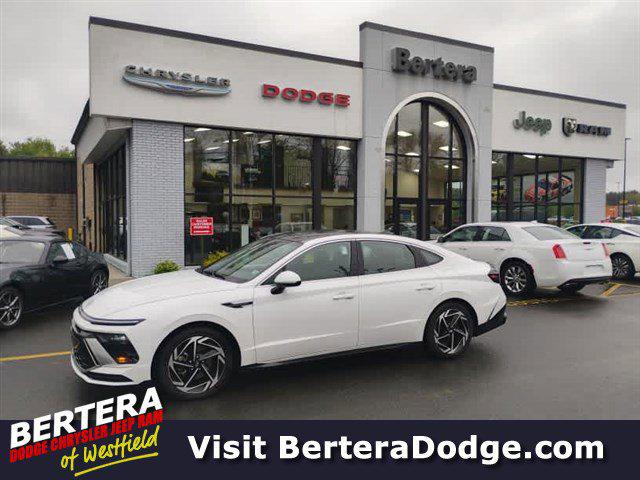 2024 Hyundai Sonata SEL for sale in Westfield, MA