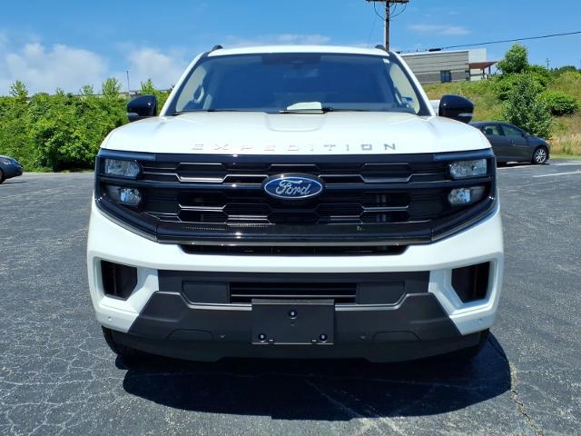 2025 Ford Expedition Active MAX