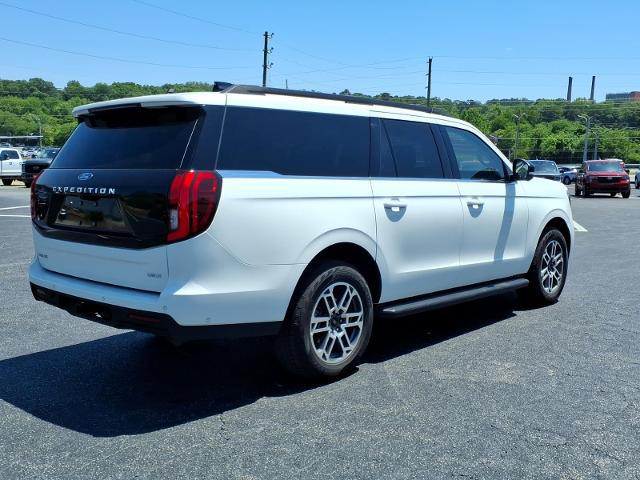 2025 Ford Expedition Active MAX