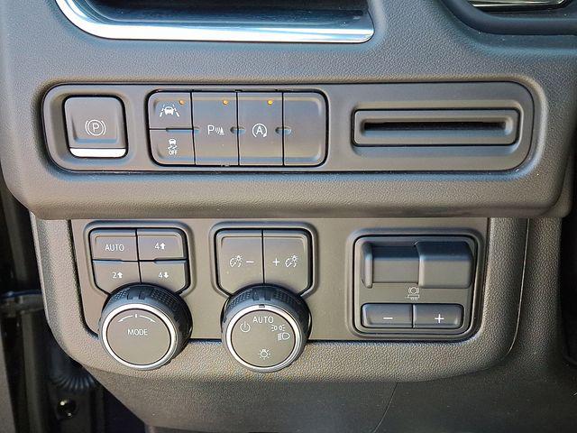 2024 Chevrolet Tahoe 4WD LS