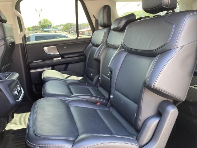 2025 Ford Expedition Platinum MAX