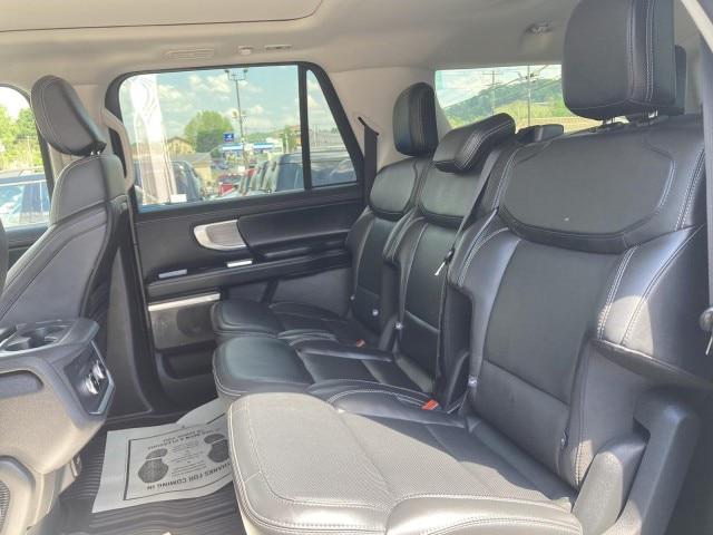 2025 Ford Expedition Platinum MAX
