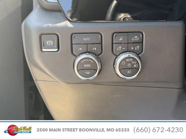 2025 GMC Sierra 1500 4WD Crew Cab Short Box SLT