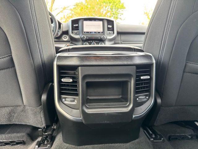 2024 Ram 1500 Big Horn Crew Cab 4x4 5'7" Box