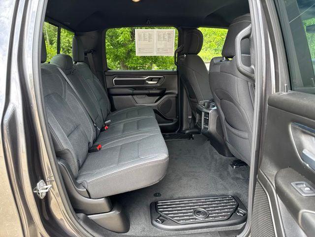2024 Ram 1500 Big Horn Crew Cab 4x4 5'7" Box