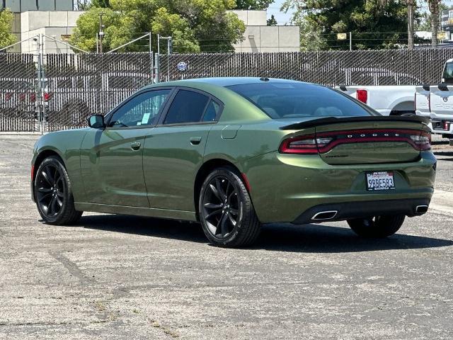 2018 Dodge Charger SXT RWD