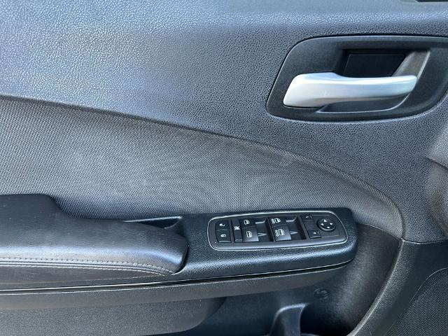 2018 Dodge Charger SXT RWD