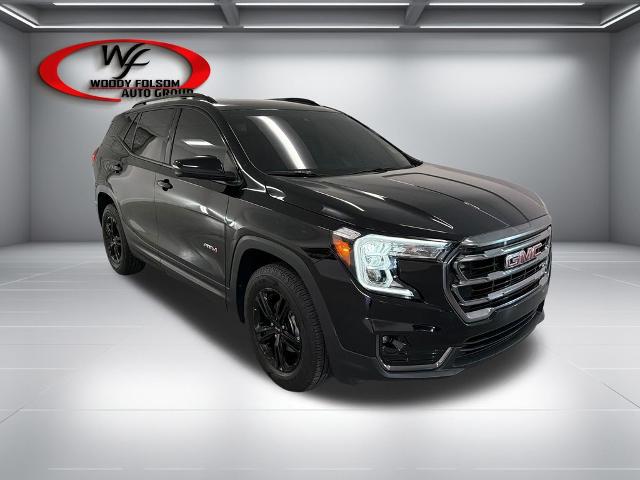 2024 GMC Terrain AWD AT4