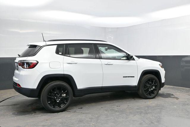 2026 Jeep Compass COMPASS LATITUDE ALTITUDE 4X4 2026 Jeep Compass COMPASS LATITUDE ALTITUDE 4X4