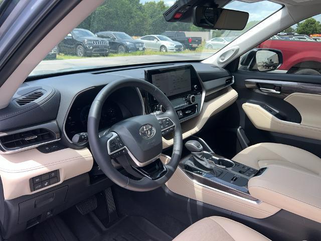 2023 Toyota Highlander Limited