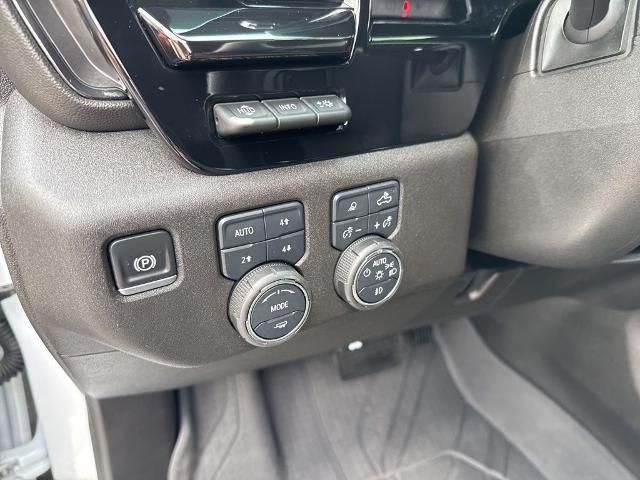 2025 Chevrolet Silverado 2500HD 4WD Crew Cab Standard Bed ZR2