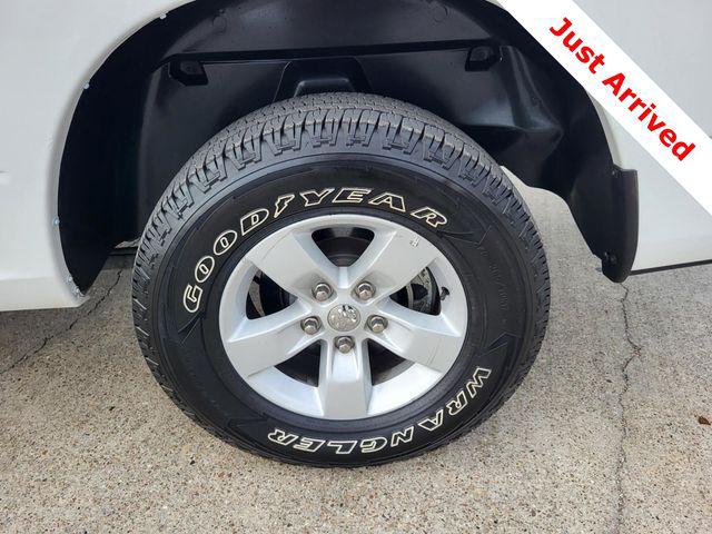 2024 Ram 1500 Classic SLT Quad Cab 4x2 6'4" Box