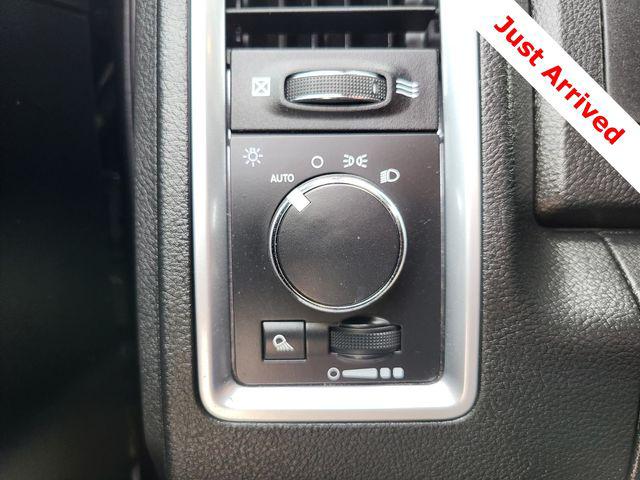 2024 Ram 1500 Classic SLT Quad Cab 4x2 6'4" Box