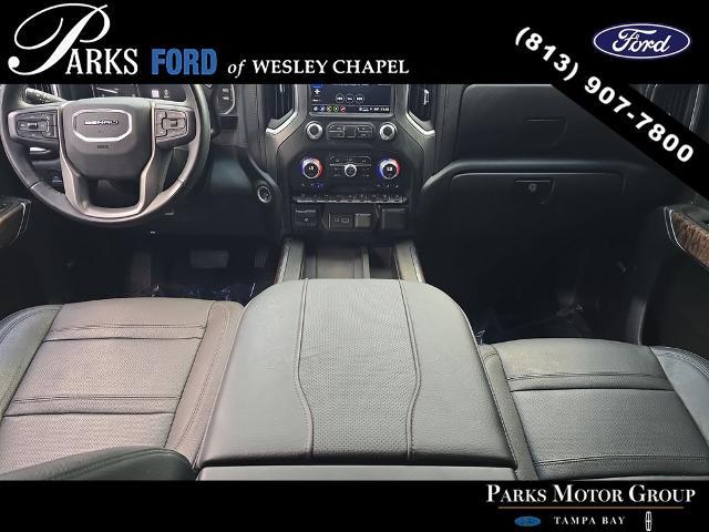 2023 GMC Sierra 2500HD 4WD Crew Cab Standard Bed Denali