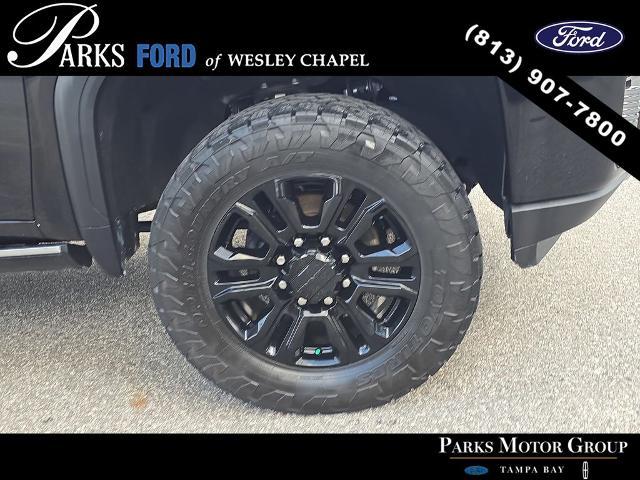 2023 GMC Sierra 2500HD 4WD Crew Cab Standard Bed Denali