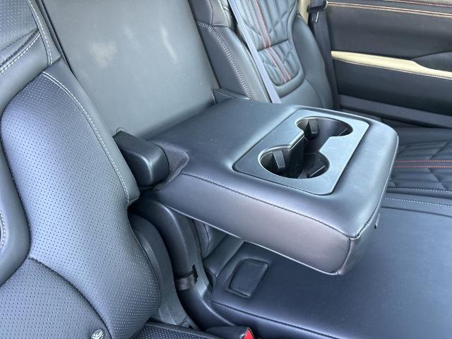 2025 Nissan Armada PRO-4X 4WD
