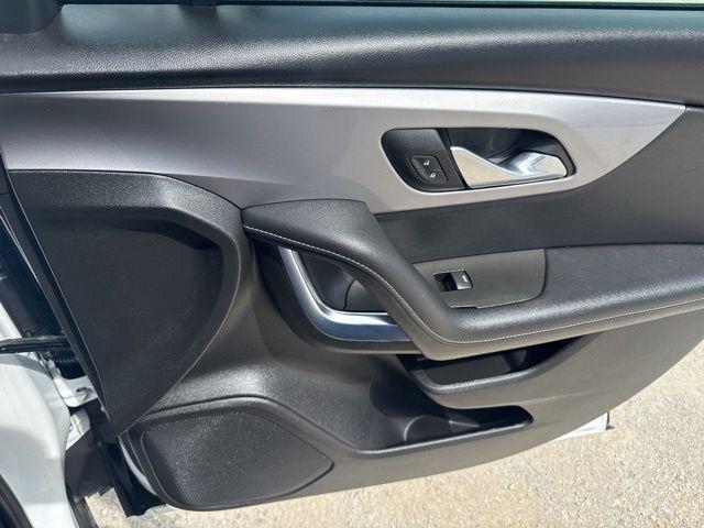 2025 Chevrolet Blazer AWD 2LT