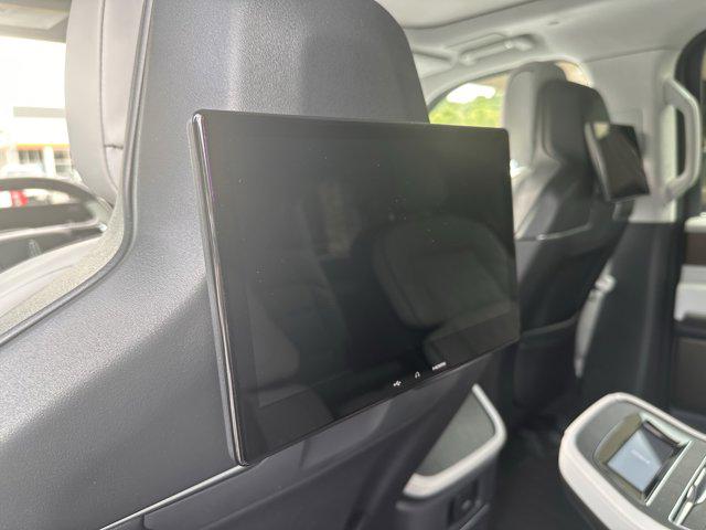 2025 Lincoln Navigator Black Label L