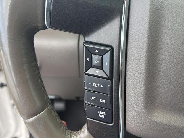 2016 Lincoln Navigator Select