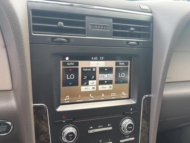 2016 Lincoln Navigator Select