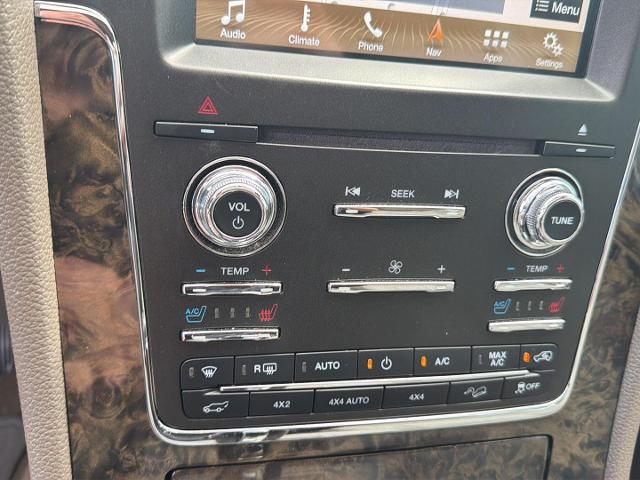 2016 Lincoln Navigator Select