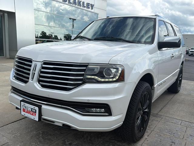 2016 Lincoln Navigator Select