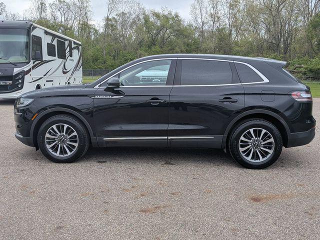 2022 Lincoln Nautilus Standard