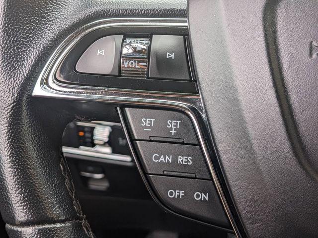 2022 Lincoln Nautilus Standard
