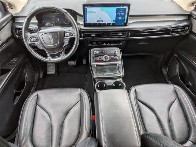2022 Lincoln Nautilus Standard