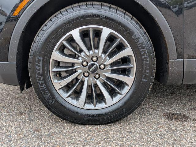 2022 Lincoln Nautilus Standard