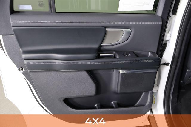 2025 Ford Expedition Platinum MAX