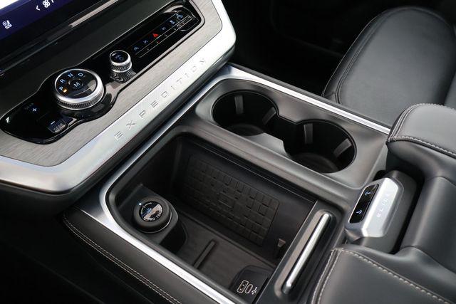 2025 Ford Expedition Platinum MAX