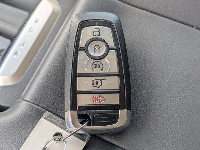 2025 Ford Expedition Active MAX