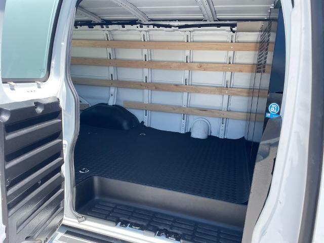 2024 Chevrolet Express Cargo Van RWD 2500 Regular Wheelbase WT